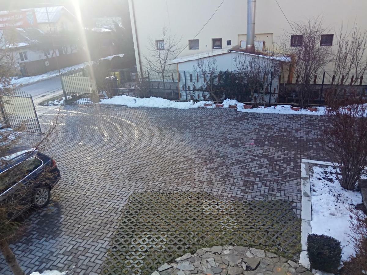 Casa Alexandru Hotel Azuga Kültér fotó